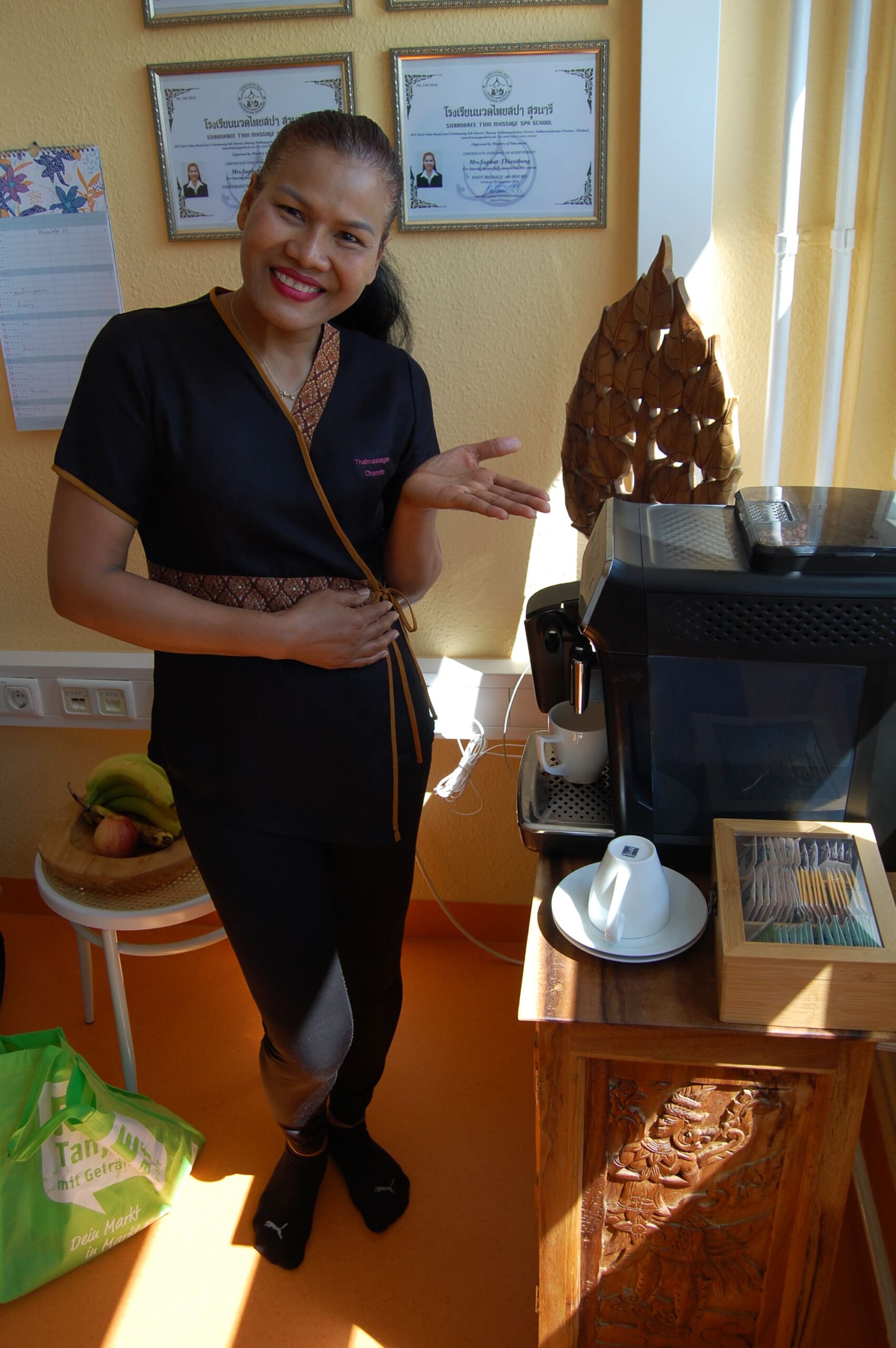 Einen Kaffee bitte sehr